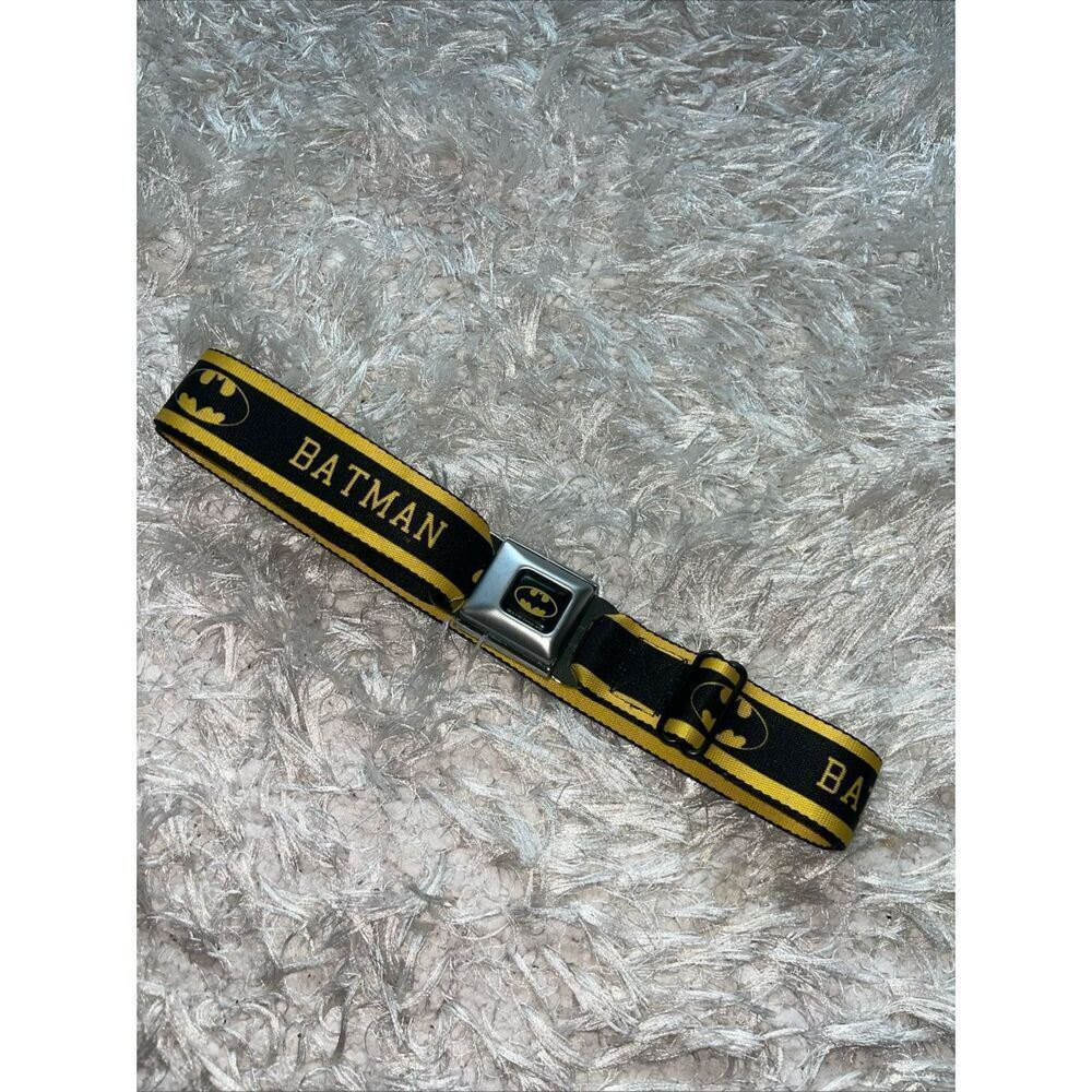 Batman DC Comics Black Yellow Licensed Seatbelt Seat Belt Style Men Buckle Down